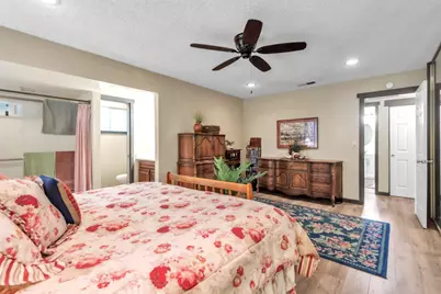7702 Southcliff Drive, Sacramento, CA 95628 - Photo 29