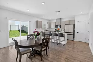 8883 Sebago Wy, Elk Grove, CA 95758 - Photo 25