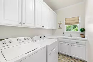 2400 Highland Hills Dr, El Dorado Hills, CA 95762 - Photo 27