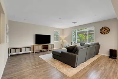 2312 Flagstaff Way, Roseville, CA 95747 - Photo 9
