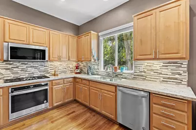 3651 Goldenstar Street, Olivehurst, CA 95961 - Photo 17