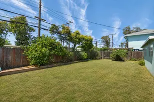 1669 Bowling Green Dr, Sacramento, CA 95815 - Photo 37