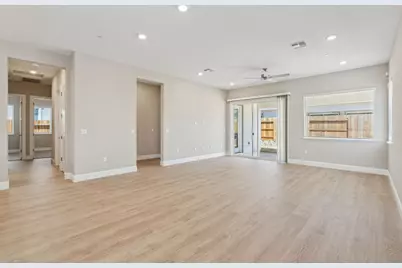 9107 Colzie Court, Elk Grove, CA 95624 - Photo 7