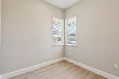 9107 Colzie Court, Elk Grove, CA 95624 - Photo 29