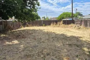 2589 Altos Ave, Sacramento, CA 95815 - Photo 7