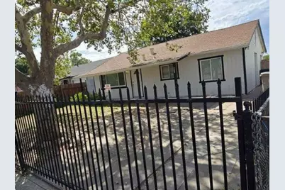2589 Altos Avenue, Sacramento, CA 95815 - Photo 1