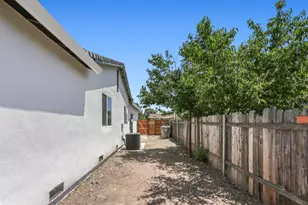 4511 Breckenridge Way, Sacramento, CA 95838 - Photo 31