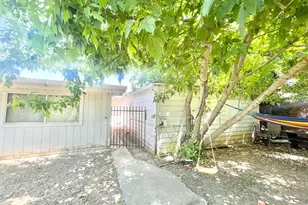 2513 Connie Dr, Sacramento, CA 95815 - Photo 47