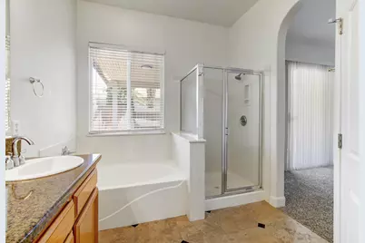 9827 Brinzino Court, Sacramento, CA 95757 - Photo 33