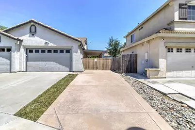 9827 Brinzino Court, Sacramento, CA 95757 - Photo 55