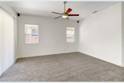 9827 Brinzino Court, Sacramento, CA 95757 - Photo 27