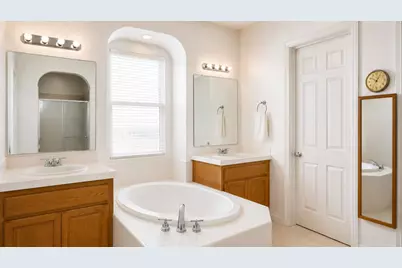 9932 Diamonte Way, Sacramento, CA 95829 - Photo 31