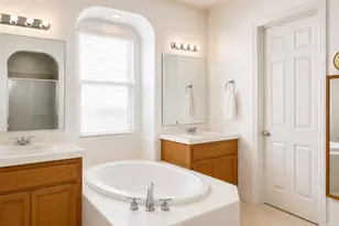 9932 Diamonte Way, Sacramento, CA 95829 - Photo 31
