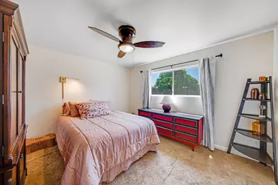 7308 Lawnwood Drive, Sacramento, CA 95828 - Photo 17