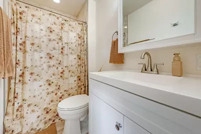 7308 Lawnwood Drive, Sacramento, CA 95828 - Photo 19