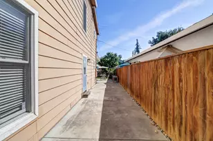 3056 6th Ave, Sacramento, CA 95817 - Photo 41