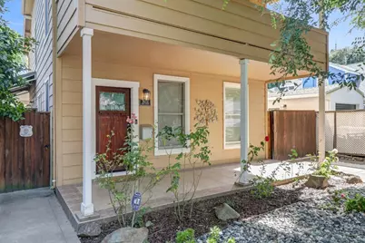 3056 6th Avenue, Sacramento, CA 95817 - Photo 5