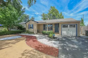 21 Southwood Dr, Woodland, CA 95695 - Photo 1