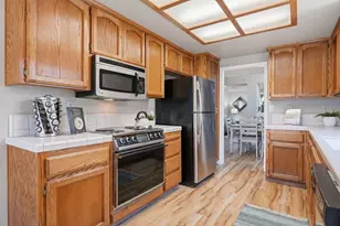 7306 Rush River Dr, Sacramento, CA 95831 - Photo 25