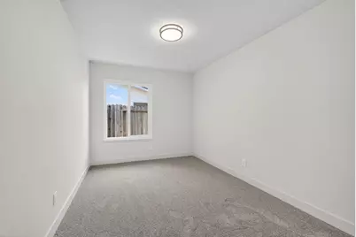 8239 Moorhaven Way, Sacramento, CA 95828 - Photo 23