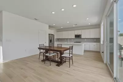 8513 Brushwood Way, Elk Grove, CA 95624 - Photo 7