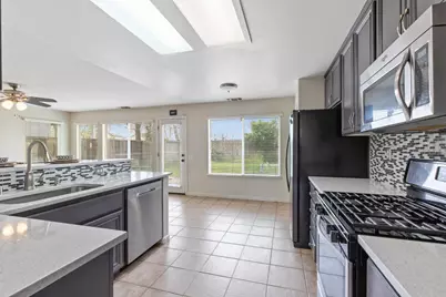 2135 Fountain Square Avenue, Manteca, CA 95337 - Photo 19