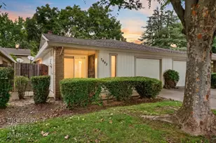7993 La Riviera Dr, Sacramento, CA 95826 - Photo 1