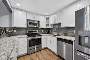 7993 La Riviera Dr, Sacramento, CA 95826 - Photo 15