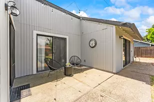 8913 Melodic Ct, Elk Grove, CA 95624 - Photo 39