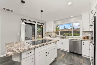8913 Melodic Court, Elk Grove, CA 95624 - Photo 15