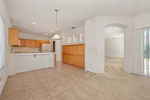 9446 Grasmeer Way, Elk Grove, CA 95624 - Photo 23