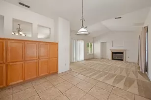 9446 Grasmeer Way, Elk Grove, CA 95624 - Photo 19
