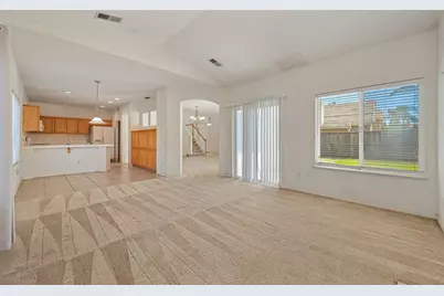 9446 Grasmeer Way, Elk Grove, CA 95624 - Photo 27