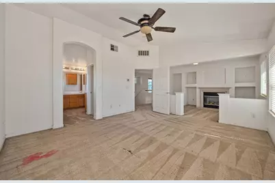 9446 Grasmeer Way, Elk Grove, CA 95624 - Photo 35