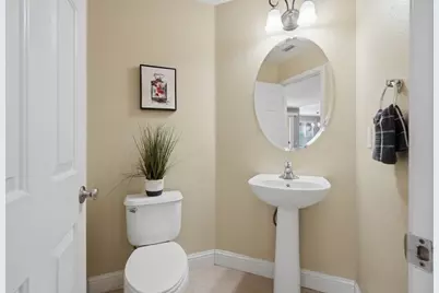 5388 Hartona Way, Sacramento, CA 95835 - Photo 15