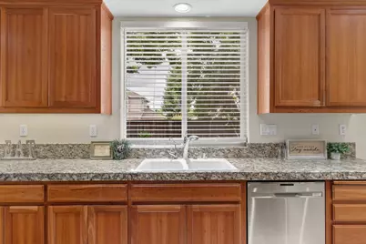 2408 Victor Court, Tracy, CA 95304 - Photo 19