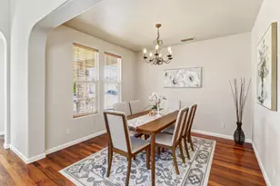 5001 Millner Way, Elk Grove, CA 95757 - Photo 9