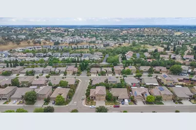 829 Hildebrand Circle, Folsom, CA 95630 - Photo 77