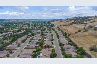 829 Hildebrand Circle, Folsom, CA 95630 - Photo 75