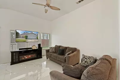 1910 Burney Falls Drive, Stockton, CA 95206 - Photo 7