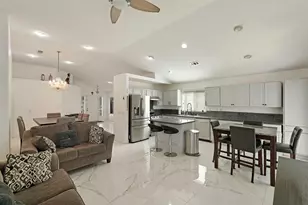 1910 Burney Falls Dr, Stockton, CA 95206 - Photo 3