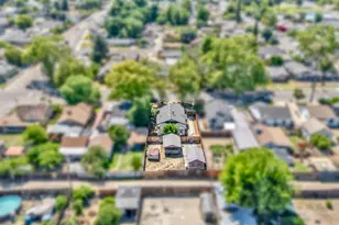 324 S Orange St, Turlock, CA 95380 - Photo 27