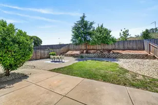 4040 Monte Verde Dr, El Dorado Hills, CA 95762 - Photo 49