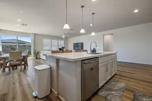 1803 San Simeon Cir, Plumas Lake, CA 95961 - Photo 23
