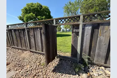 1064 Tioga Way, Manteca, CA 95337 - Photo 29