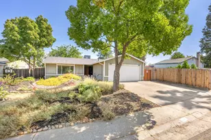 7404 Saxon, Sacramento, CA 95842 - Photo 3