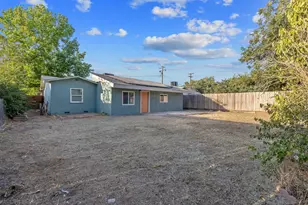 1019 E Laurel Ave, Visalia, CA 93292 - Photo 33