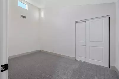 1019 E Laurel Avenue, Visalia, CA 93292 - Photo 29