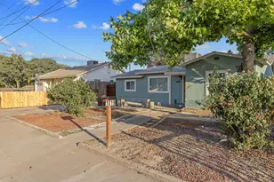 1019 E Laurel Ave, Visalia, CA 93292 - Photo 3
