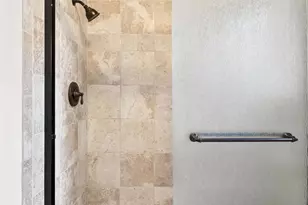 8356 Hamilton Way, Stockton, CA 95209 - Photo 49